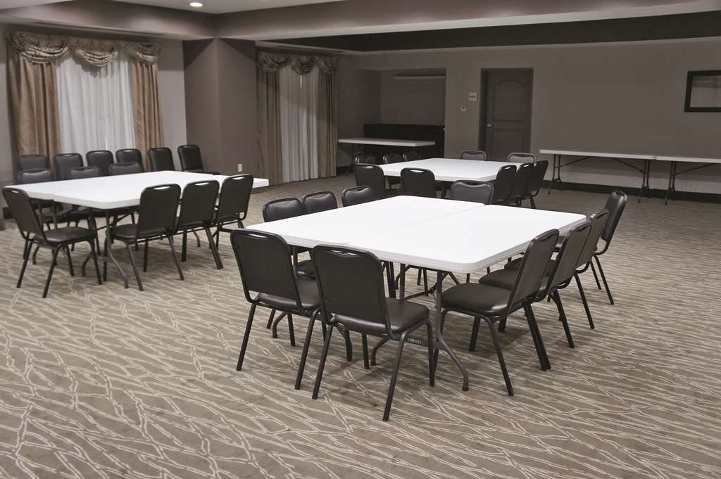 La Quinta By Wyndham Russellville Facilities photo